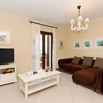 Iliodysi Apartment *