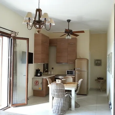 Iliodysi * Methoni (Messenia)